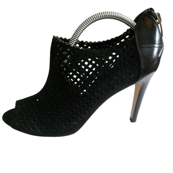 Marc Fisher Peddle Peep Toe Leather Suede Heels Laser Cut Bootie Black SZ 9.5 M - Picture 10 of 16